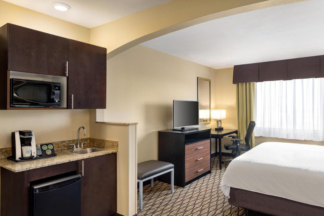 Holiday Inn Express Hotel & Suites Edmond By Ihg Kültér fotó