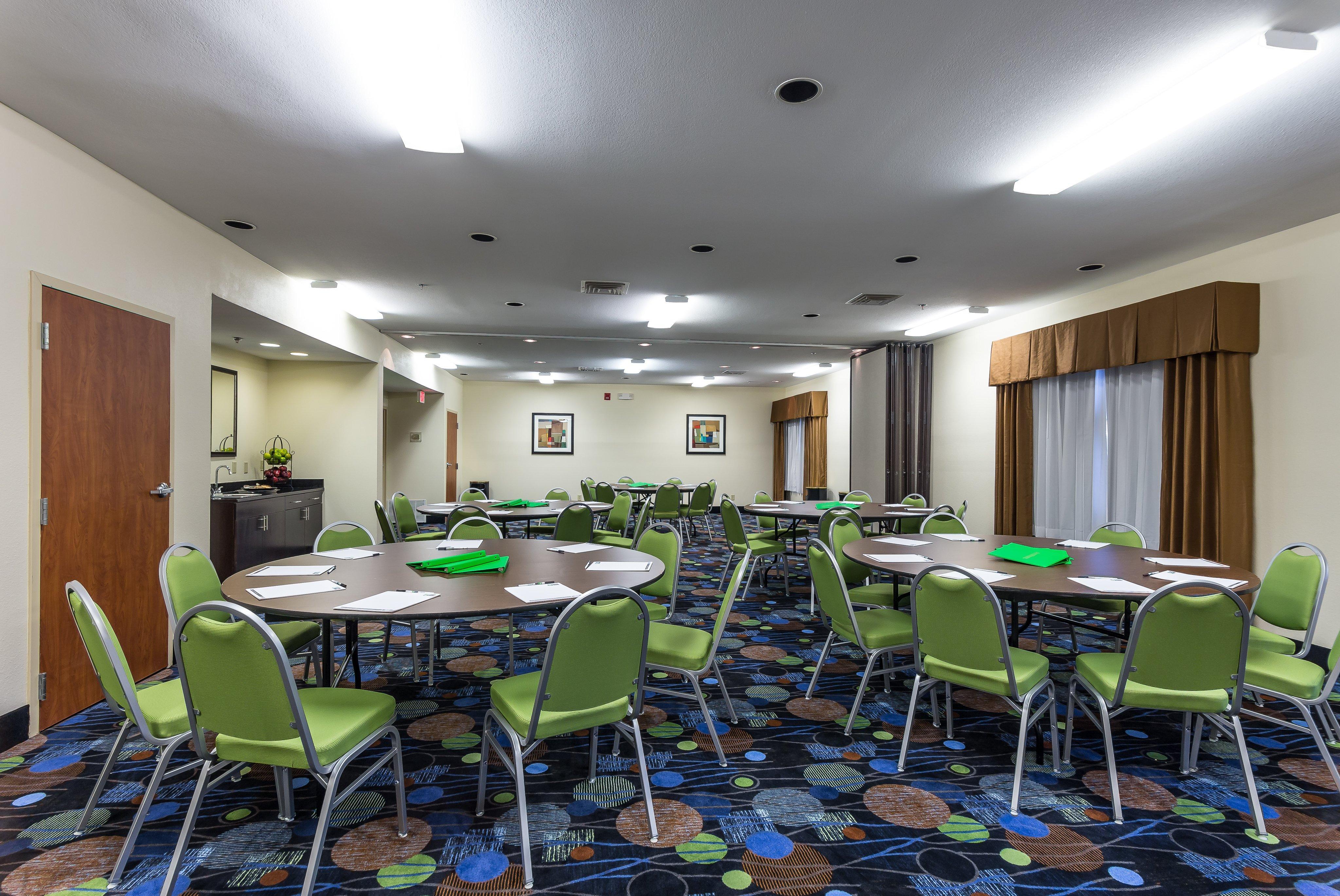Holiday Inn Express Hotel & Suites Edmond By Ihg Kültér fotó